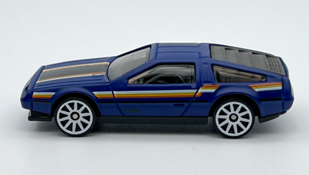 Машинка Базова Hot Wheels DMC Delorean The `80S 1:64 HKJ65 Dark Blue - Retromagaz, image 4