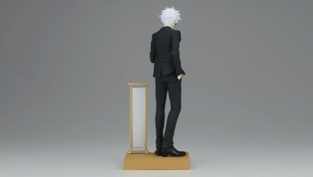 Фигурка Banpresto Jujutsu Kaisen Gojou Satoru Diorama Figure (Suit Ver.) 150 mm - Retromagaz, image 3