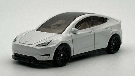 Машинка Базовая Hot Wheels Tesla Model Y Green Speed 1:64 HKG28 White - Retromagaz, image 1