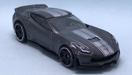 Машинка Базовая Hot Wheels Corvette C7 Z06 Then and Now 1:64 HKJ40 Grey - Retromagaz, image 2