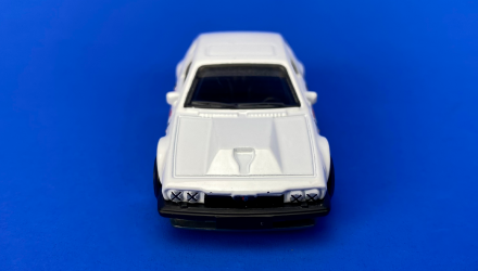 Машинка Базова Hot Wheels Alfa Romeo GTV6 3.0 Retro Racers 1:64 HKJ83 White - Retromagaz, image 5