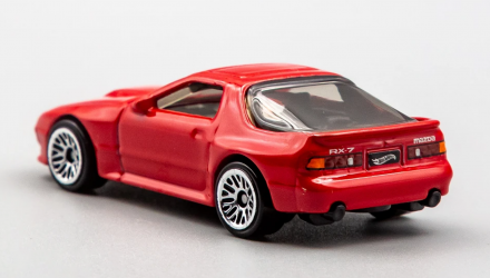 Машинка Базовая Hot Wheels '89 Mazda Savanna RX-7 FC3S Nightburnerz 1:64 GHB56 Red - Retromagaz, image 3