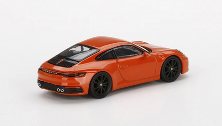 Машинка Premium MINI GT Porsche 911 (992) Carrera 4S 1:64 Orange - Retromagaz, image 3