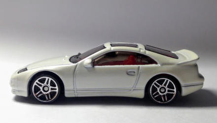 Машинка Базовая Hot Wheels 300ZX Twin Turbo Nissan 1:64 FYB73 White - Retromagaz, image 5