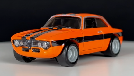 Машинка Premium Hot Wheels Alfa Romeo Giulia Sprint GTA Fast & Furious 1:64 HNW46/HKD29 Orange - Retromagaz, image 2