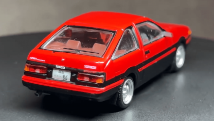 Машинка Premium Tarmac Works Toyota Sprinter Trueno (AE86) J Collection 1:64 Red Black - Retromagaz, image 2