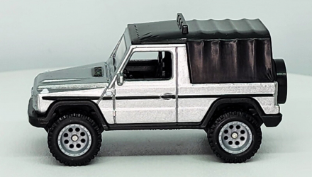 Машинка Premium Hot Wheels 1991 Mercedes-Benz G-Class Boulevard 1:64 GJT79 Metallic Silver - Retromagaz, image 4