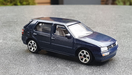 Тематична Машинка Matchbox 1995 Volkswagen Golf MK3 Moving Parts 1:64 FWD28/HVN08 Blue - Retromagaz, image 4