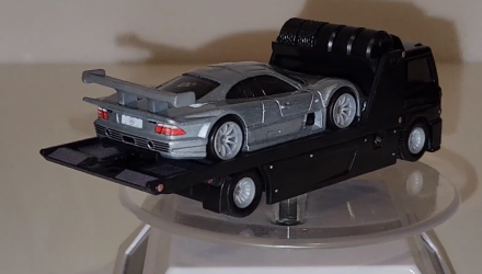 Машинка Premium Hot Wheels 2шт 1997 Mercedes-Benz CLK-GTR та Транспортер Fleet Street Team Transport 1:64 FLF56/HKF46 Silver - Retromagaz, image 4