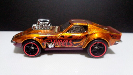 Машинка Базовая Hot Wheels '68 Corvette - Gas Monkey Garage Super Treasure Hunt STH Dream Garage 1:64 HKL10 Gold - Retromagaz, image 4