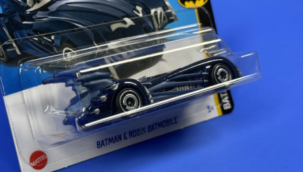 Машинка Базовая Hot Wheels Batman & Robin Batmobile Batman 1:64 HRY54 Black - Retromagaz, image 3