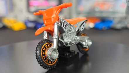 Машинка Базовая Hot Wheels HW450F Wastelander Xtreme Sports 1:64 HTC00 Orange - Retromagaz, image 1