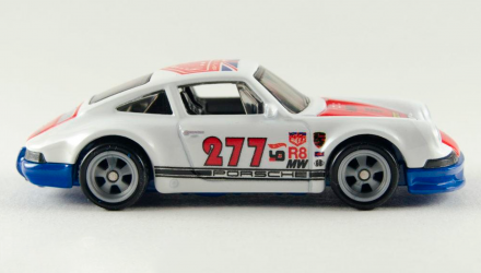 Машинка Premium Hot Wheels '71 Porsche 911 Magnus Walker Urban Outlaw Door Slammers 1:64 GJP76 White - Retromagaz, image 5