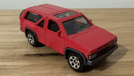 Машинка Велике Місто Matchbox 1985 Nissan Pathfinder Off-Road 1:64 HVN45 Red - Retromagaz, image 1