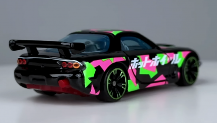 Тематическая Машинка Hot Wheels '95 Mazda RX-7 Drift Neon Speeders 1:64 HLH72/HRW70 Black - Retromagaz, image 3