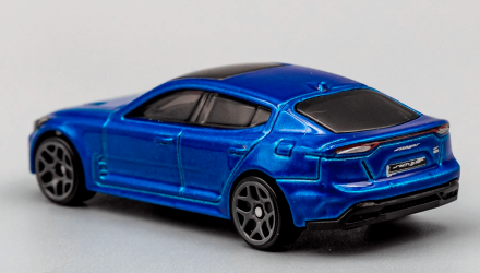 Машинка Базова Hot Wheels 2019 KIA Stinger GT Factory Fresh 1:64 GHB37 Blue - Retromagaz, image 3