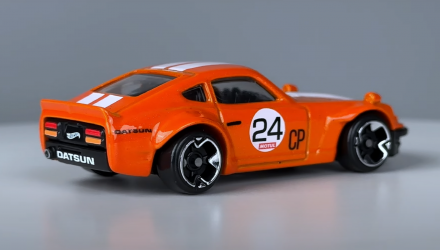 Тематическая Машинка Hot Wheels Custom Datsun 240Z Vintage Racing Club 1:64 HRT81/HRV10 Orange - Retromagaz, image 3