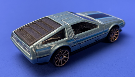 Машинка Базовая Hot Wheels DMC Delorean The `80S 1:64 HKG84 Silver - Retromagaz, image 3