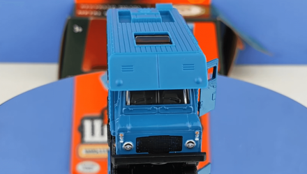 Тематическая Машинка Matchbox 1965 Land Rover Series II Forward Control Moving Parts 1:64 FWD28/HVM81 Blue - Retromagaz, image 4