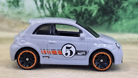 Машинка Базовая Hot Wheels Fiat 500e Compact Kings 1:64 HTC18 Grey - Retromagaz, image 5