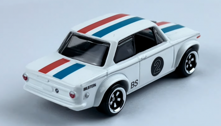 Тематична Машинка Hot Wheels BMW 2002 Vintage Racing Club 1:64 HRT81/HRV02 White - Retromagaz, image 3