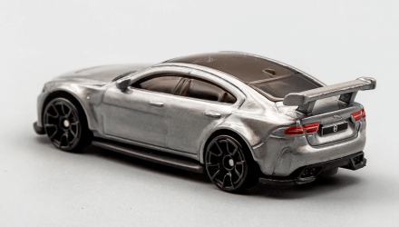 Машинка Базовая Hot Wheels Jaguar XE SV Project 8 Nightburnerz 1:64 GHF47 Grey - Retromagaz, image 3