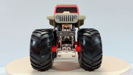 Машинка-Внедорожник Hot Wheels Jurassic Park Jeep Wrangler Monster Truck Freestyle Wreckers 1:64 HLT08 Grey - Retromagaz, image 5