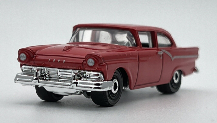 Машинка Велике Місто Matchbox 1957 Ford Custom 300 Showroom 1:64 HLC85 Red - Retromagaz, image 2