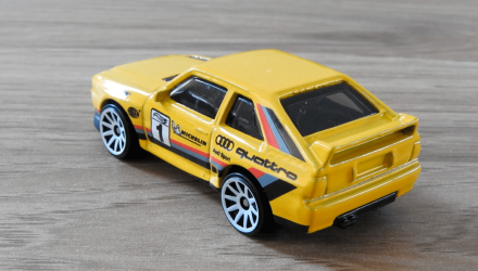 Машинка Базовая Hot Wheels '84 Audi Sport Quattro Rally Champs 1:64 HCV29 Yellow - Retromagaz, image 5