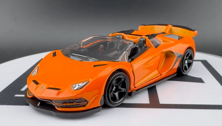 Тематична Машинка Matchbox 2019 Lamborghini Aventador SVJ Roadster Moving Parts 1:64 FWD28/HLG03 Orange - Retromagaz, image 2