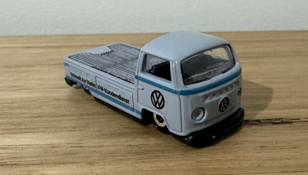 Машинка Базовая Hot Wheels Volkswagen T2 Pickup Hot Trucks 1:64 HTD04 Grey - Retromagaz, image 1