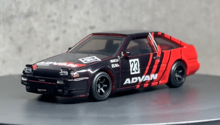 Машинка Premium Hot Wheels Toyota AE86 Sprinter Trueno ADVAN Boulevard 1:64 GJT68/HKF28 Black - Retromagaz, image 2