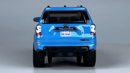 Машинка Premium Hot Wheels 2018 Toyota 4Runner Off-Road 1:64 HKC73 Blue - Retromagaz, image 6