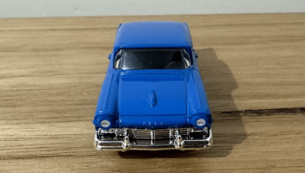 Машинка Велике Місто Matchbox 1957 Ford Custom 300 Showroom 1:64 HVN86/HVL58 Blue - Retromagaz, image 4