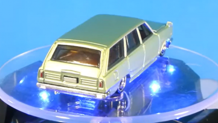 Машинка Premium Hot Wheels Nissan C210 Skyline Wagon Cargo Carriers 1:64 FLC10 Green - Retromagaz, image 3