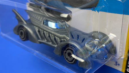 Машинка Базовая Hot Wheels Batman Forever Batmobile Batman 1:64 HKJ73 Grey - Retromagaz, image 3