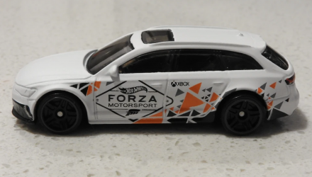 Тематическая Машинка Hot Wheels '17 Audi RS 6 Avant Forza Motorsport 1:64 GJV69 White - Retromagaz, image 4