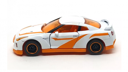 Машинка Premium Majorette Nissan GT-R (R35) Bright Trace 1:58 214F-1 White - Retromagaz, image 3