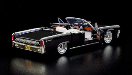 Машинка Premium Hot Wheels '61 Lincoln Continental Red Line Club RLC 1:64 HMY24 Black - Retromagaz, image 2