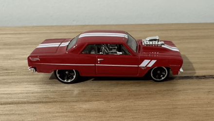 Машинка Базовая Hot Wheels '64 Chevy Chevelle SS Muscle Mania 1:64 HTC58 Red - Retromagaz, image 3