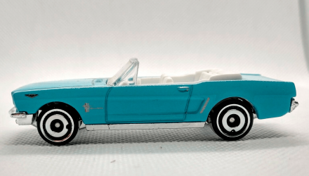 Машинка Базовая Hot Wheels Thunderball 007 '65 Ford Mustang Convertible Screen Time 1:64 GHC77 Turquoise - Retromagaz, image 3