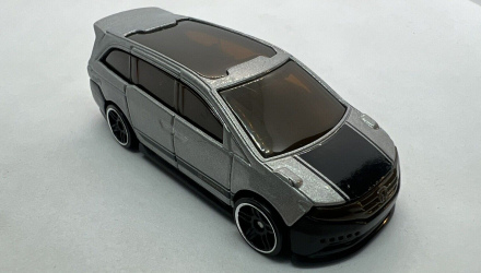 Тематическая Машинка Hot Wheels Honda Odyssey Honda 70th Anniversary 1:64 FKD30 Silver - Retromagaz, image 4