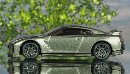 Машинка Базова Hot Wheels '17 Nissan GT-R (R35) Nightburnerz 1:64 DVC50 Grey - Retromagaz, image 4