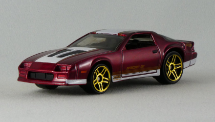 Машинка Базовая Hot Wheels '85 Chevrolet Camaro Iroc-Z Muscle Mania 1:64 GTB40 Red - Retromagaz, image 6