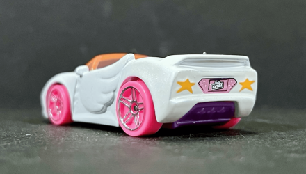 Машинка Базова Hot Wheels Barbie Extra Screen Time 1:64 HKH11 White - Retromagaz, image 4