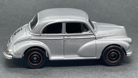 Машинка Велике Місто Matchbox Morris Minor Saloon 70 Years Special Edition 1:64 HLC51 Silver - Retromagaz, image 4