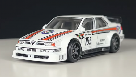 Машинка Premium Hot Wheels Alfa Romeo 155 V6 TI Spettacolare 1:64 FPY86/HKC48 White - Retromagaz, image 2