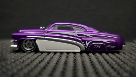 Машинка Базова Hot Wheels Hirohata Merc Rod Squad 1:64 JBC36 Purple - Retromagaz, image 3