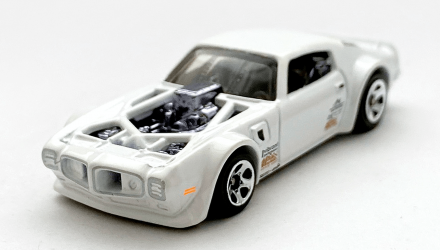 Машинка Базовая Hot Wheels 1970 Pontiac Firebird Dream Garage 1:64 HCT05 White - Retromagaz, image 3