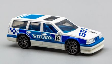 Машинка Базова Hot Wheels Volvo 850 Estate Race Day 1:64 GHB52 White - Retromagaz, image 2